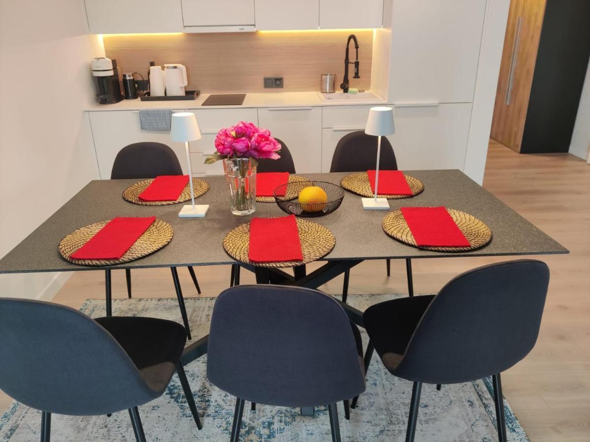 Pinea Apartments Pobierowo Eksteriør billede